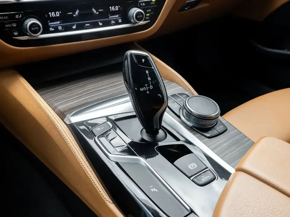 2017 BMW G30 5 Series Sedan - Image 17 of 20