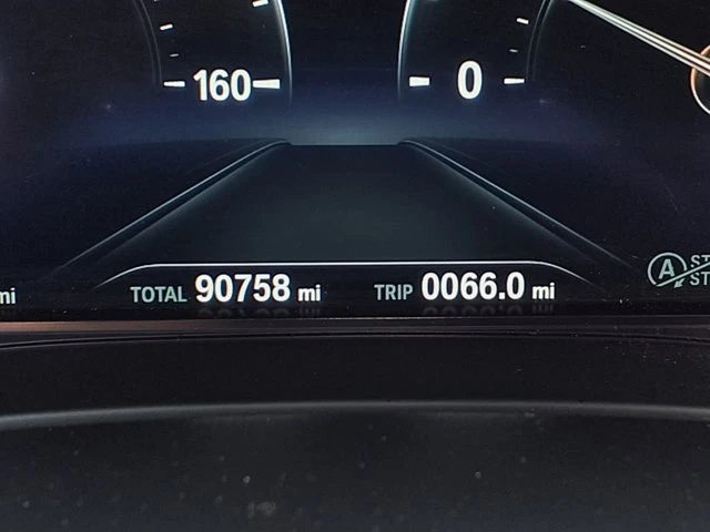 2017 BMW G30 5 Series Sedan - Image 15 of 20