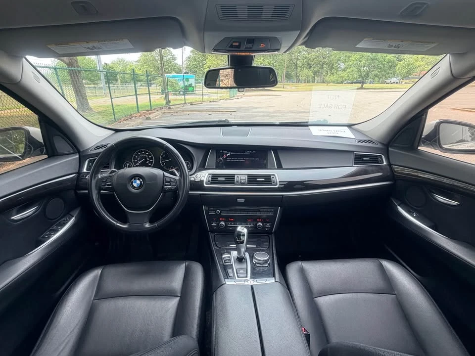 2017 BMW 5 Series - Image 10 of 18