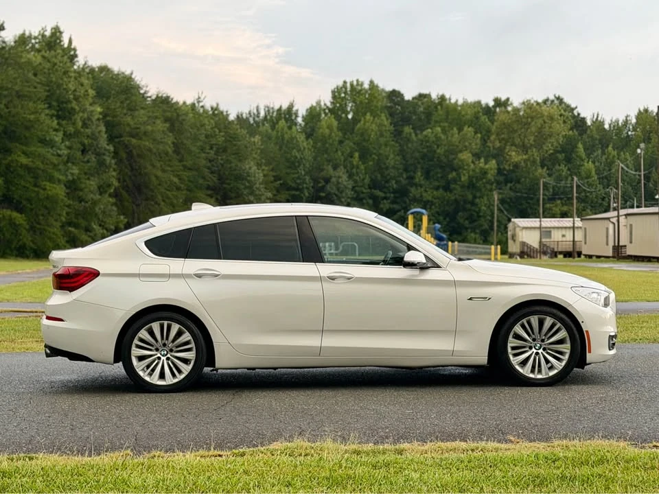 2017 BMW 5 Series - Image 4 of 19
