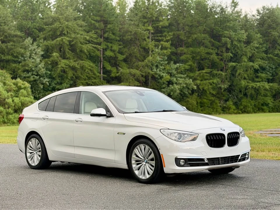 2017 BMW 5 Series - Image 2 of 19