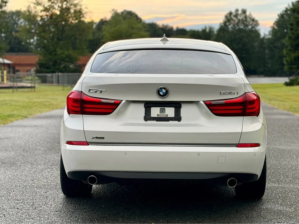 2017 BMW 5 Series - Image 6 of 19