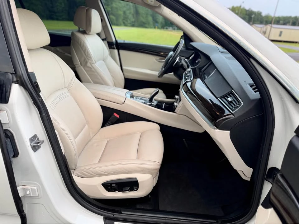 2017 BMW 5 Series - Image 11 of 19