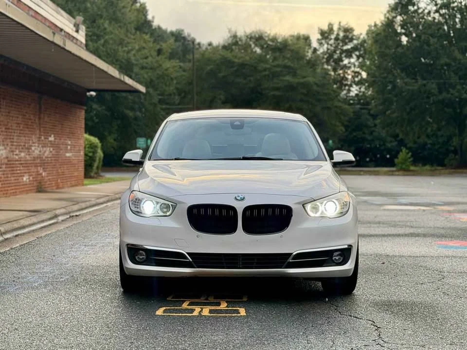 2017 BMW 5 Series - Image 12 of 20