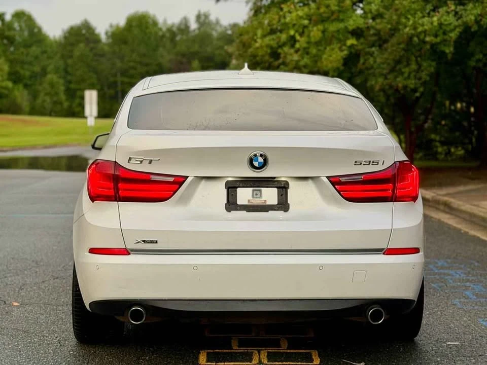 2017 BMW 5 Series - Image 6 of 20
