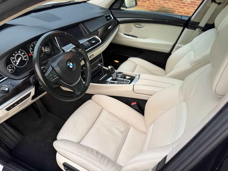 2017 BMW 5 Series - Image 13 of 20