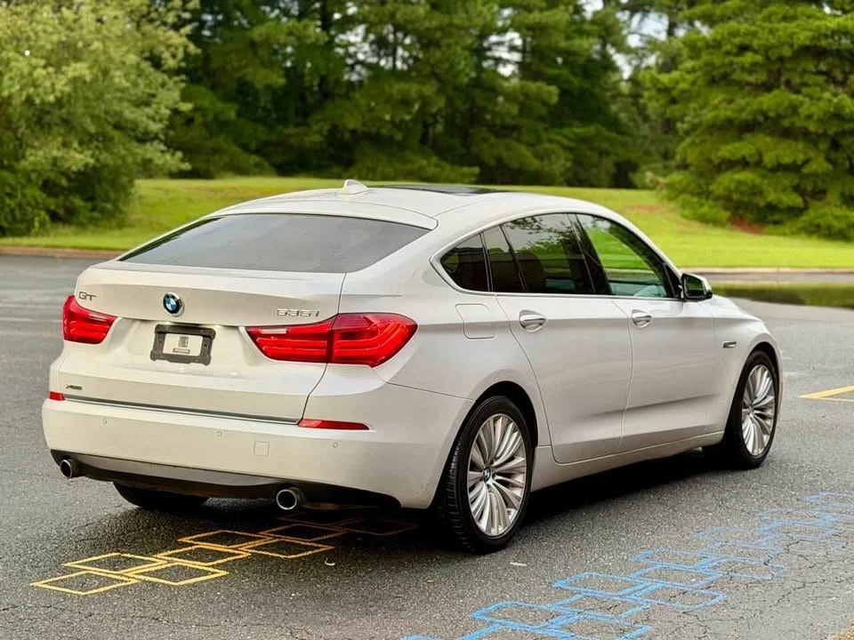 2017 BMW 5 Series - Image 3 of 20