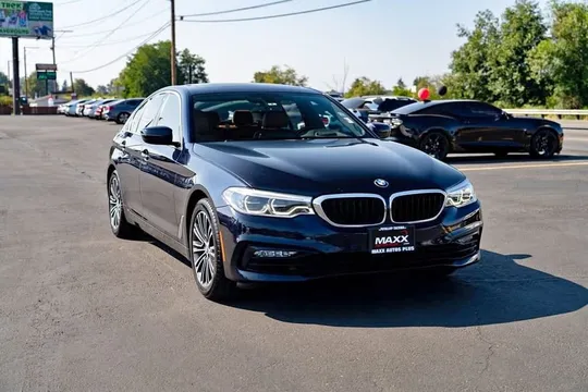 2017 BMW 5 Series 540i