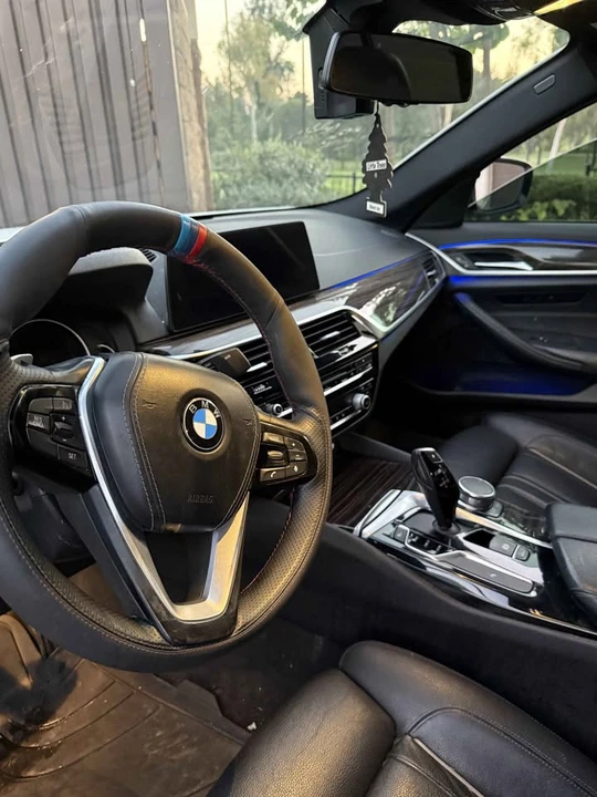 2017 BMW G30 5 Series Sedan - Image 14 of 17