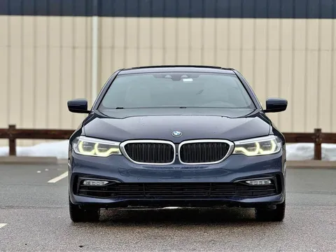 2017 BMW 5 Series 540i Sedan 4D