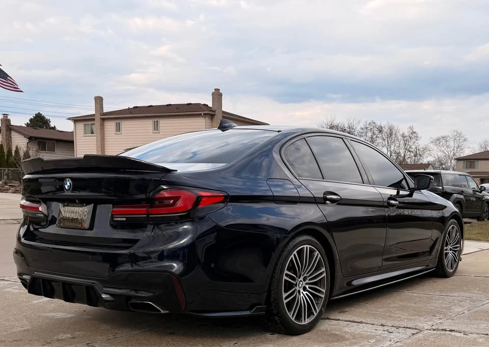 2017 BMW 5 Series - Image 5 of 11