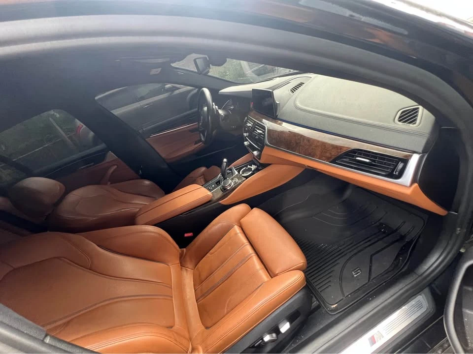 2017 BMW G30 5 Series Sedan - Image 11 of 15