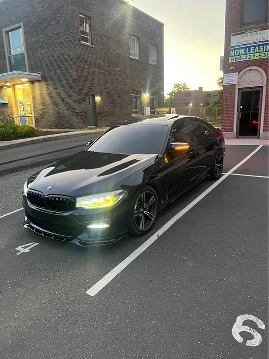 2017 BMW G30 5 Series Sedan - Image 2 of 15