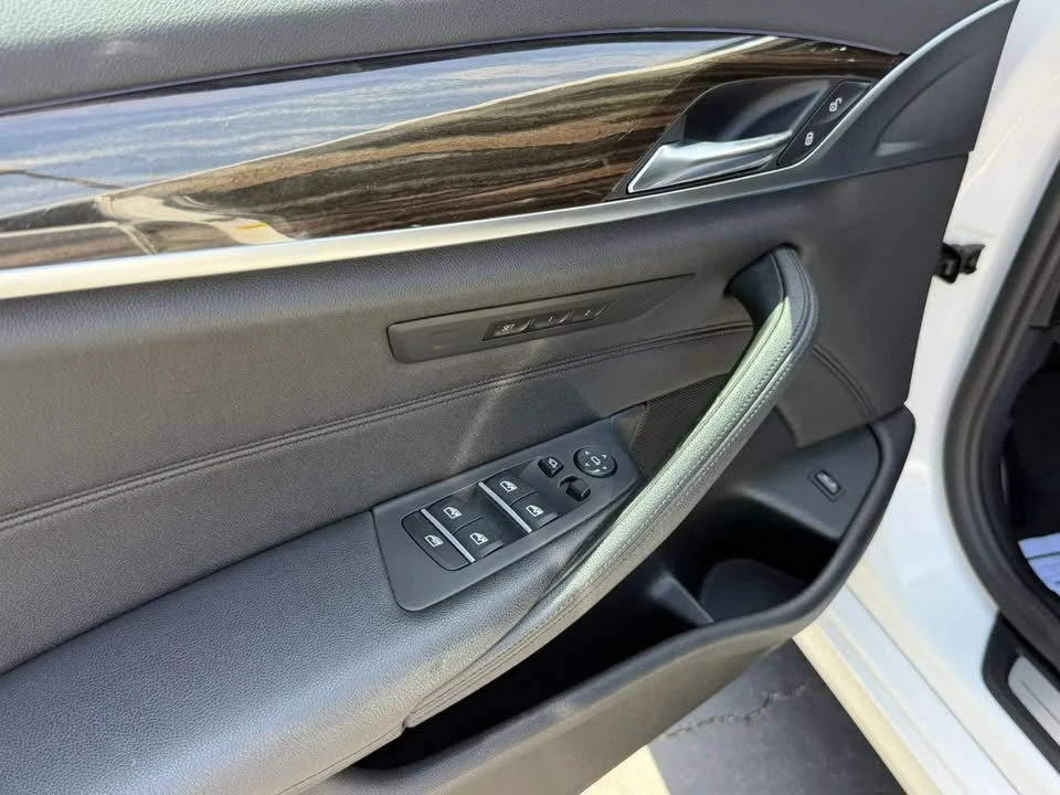 2017 BMW G30 5 Series Sedan - Image 12 of 17