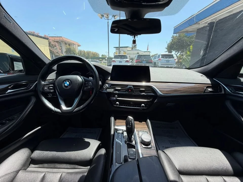 2017 BMW G30 5 Series Sedan - Image 11 of 17