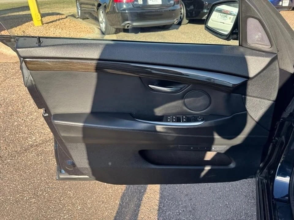 2017 BMW G30 5 Series Sedan - Image 16 of 20