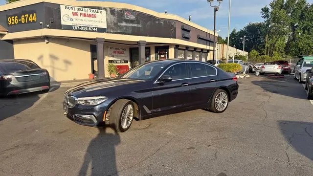2017 BMW 5 Series 530i