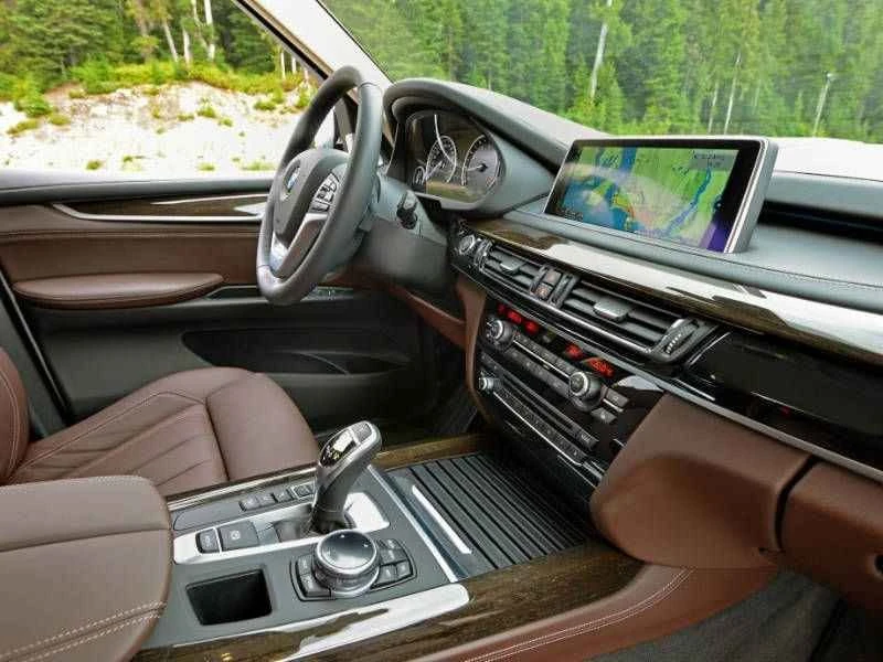 2017 BMW G30 5 Series Sedan - Image 4 of 6