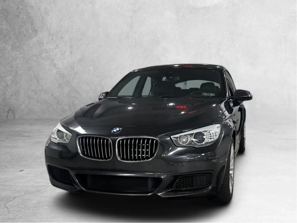 2017 BMW G30 5 Series Sedan - Image 2 of 31