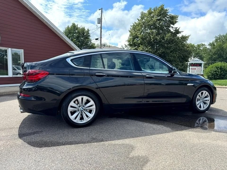 2017 BMW 5 Series - Image 11 of 20