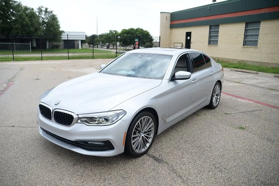 2017 BMW 5 Series - Image 3 of 20