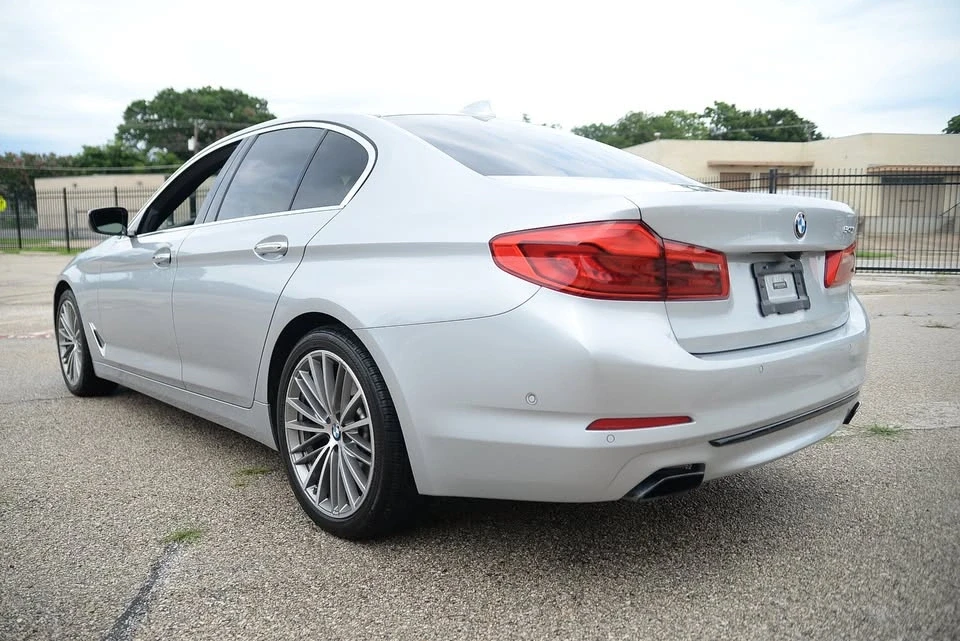 2017 BMW 5 Series - Image 12 of 20
