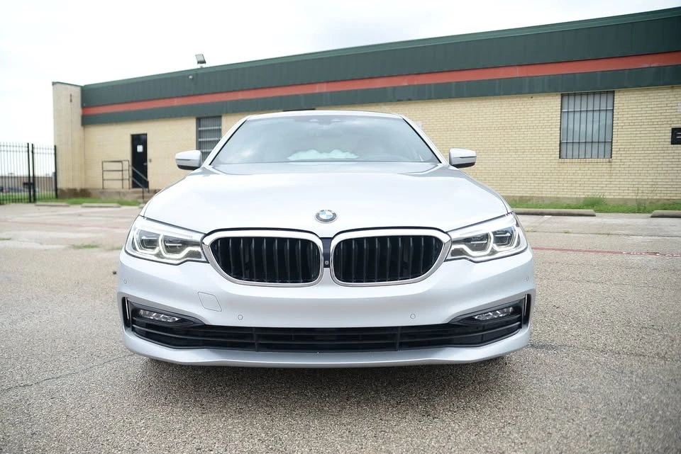 2017 BMW 5 Series - Image 10 of 20
