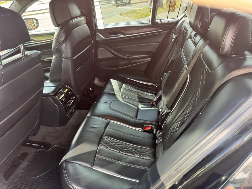 2017 BMW 5 Series - Image 19 of 20