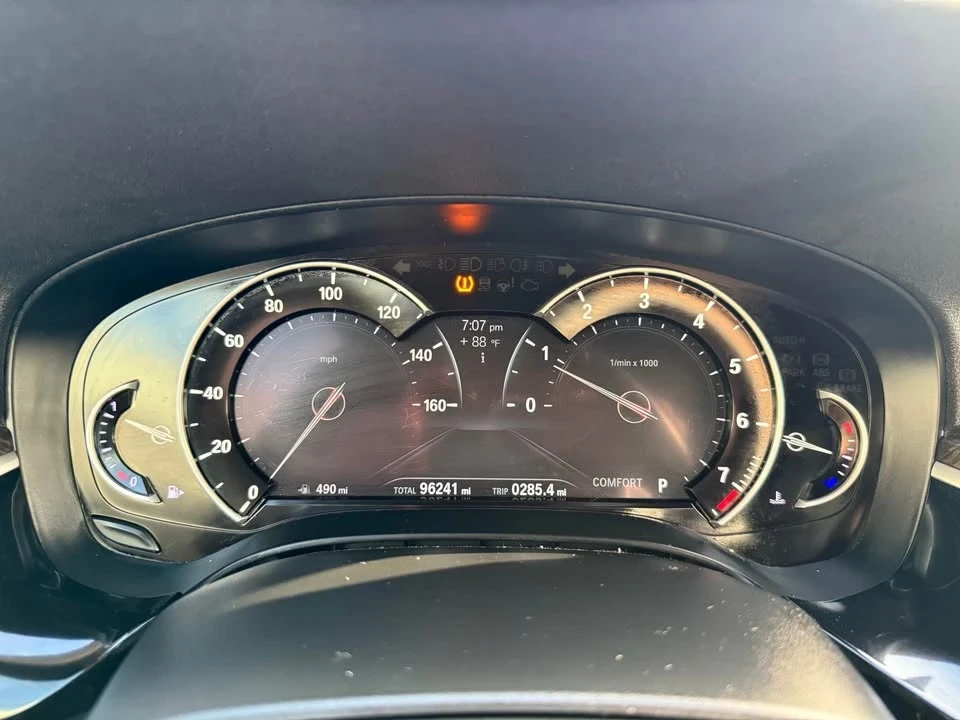 2017 BMW 5 Series - Image 11 of 20