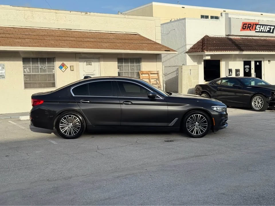 2017 BMW 5 Series - Image 8 of 20