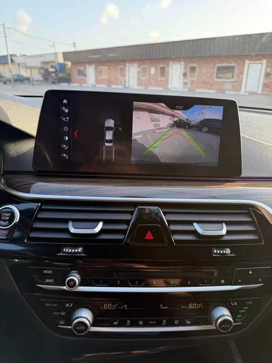2017 BMW 5 Series - Image 13 of 20