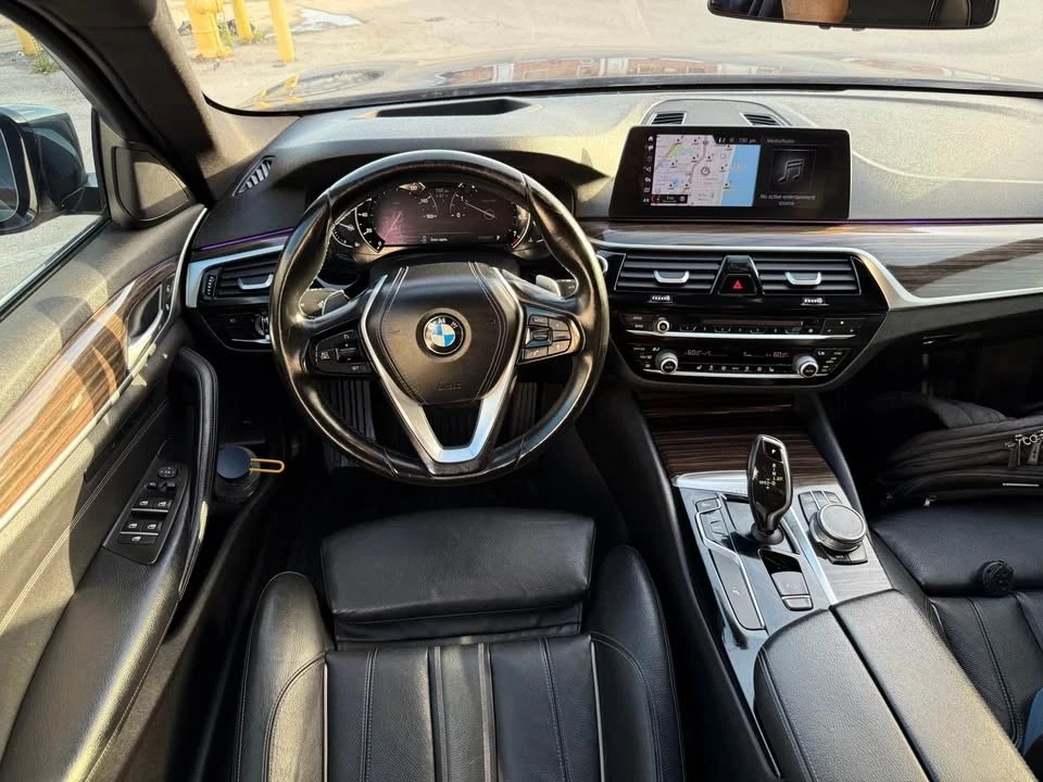 2017 BMW 5 Series - Image 10 of 20