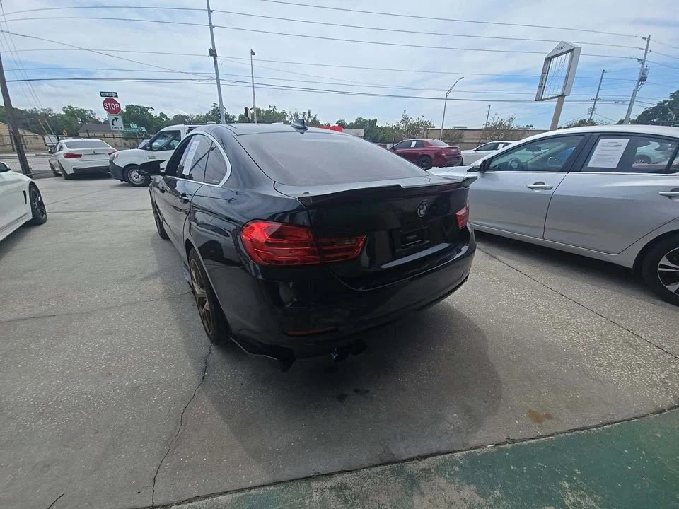 2017 BMW 5 Series - Image 11 of 12