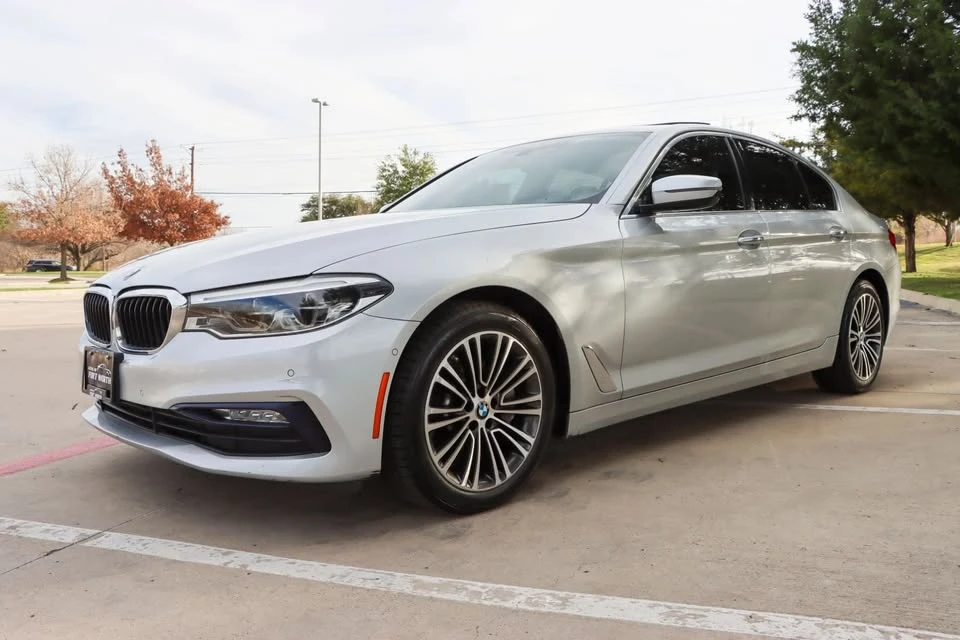 2017 BMW 5 Series - Image 3 of 19