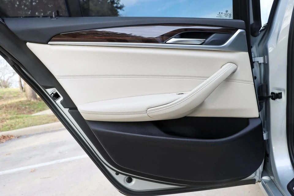 2017 BMW 5 Series - Image 12 of 19