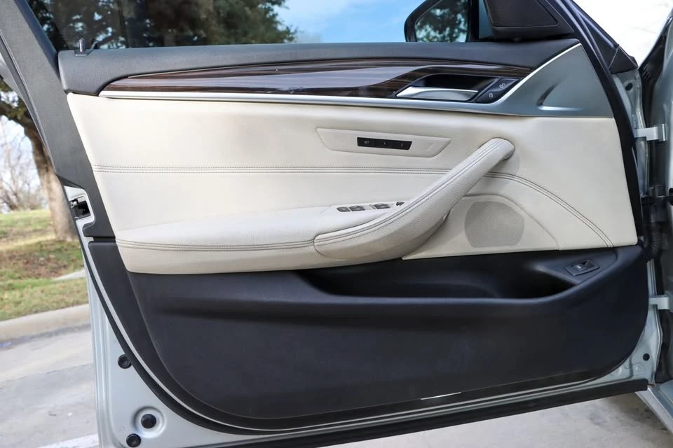 2017 BMW 5 Series - Image 13 of 19