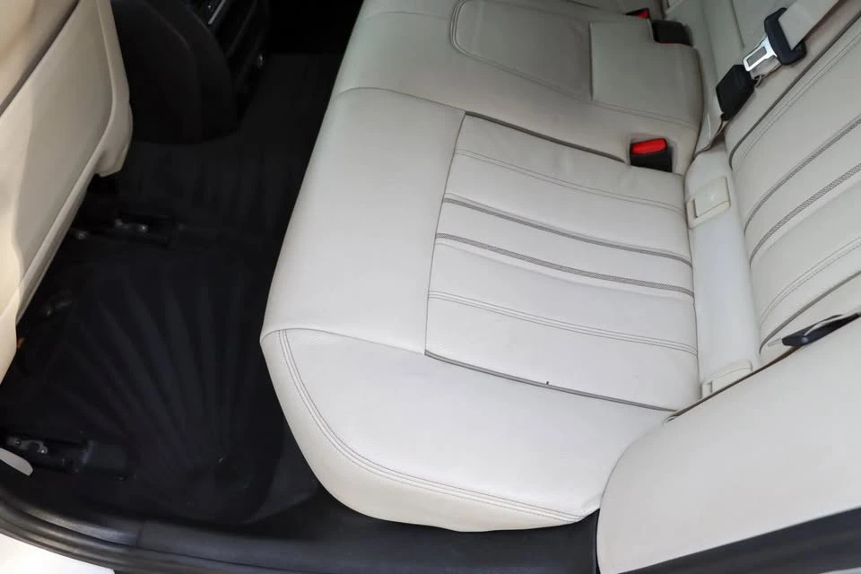 2017 BMW 5 Series - Image 17 of 19