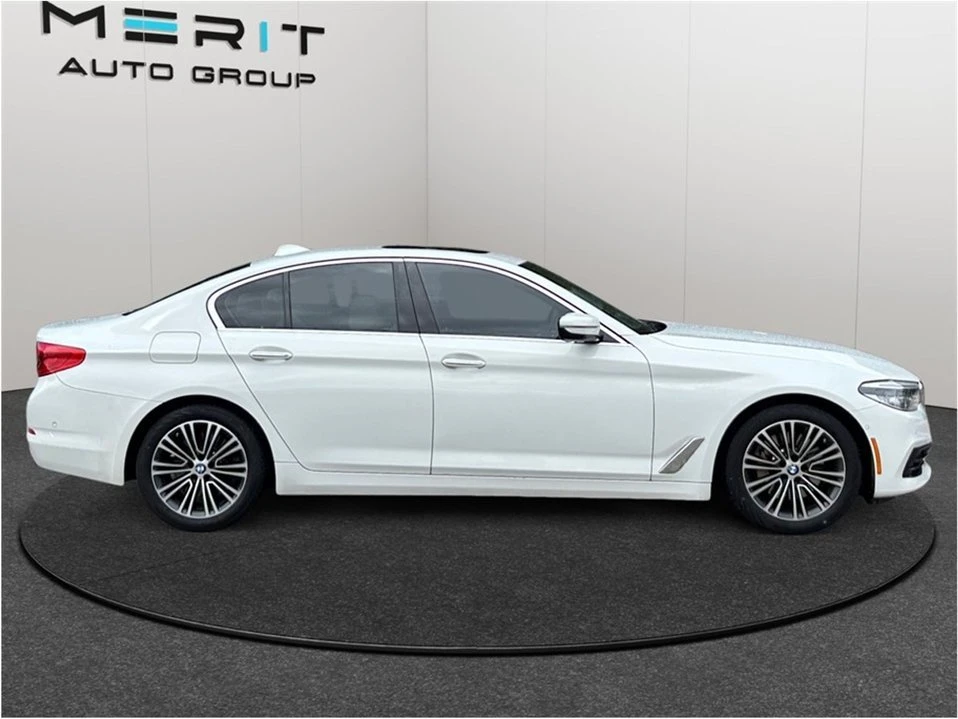 2017 BMW 5 Series - Image 10 of 20