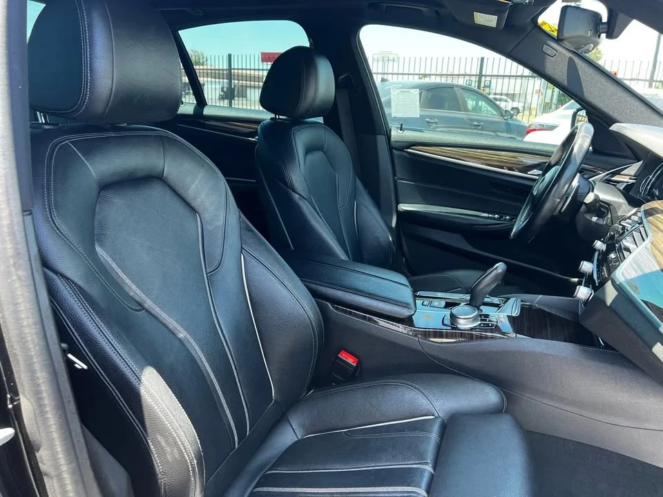 2017 BMW 5 Series - Image 15 of 20
