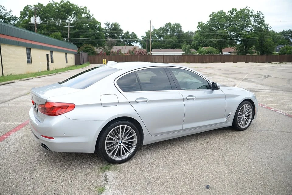 2017 BMW 5 Series - Image 8 of 18