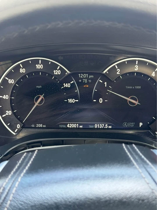 2017 BMW 5 Series - Image 5 of 5