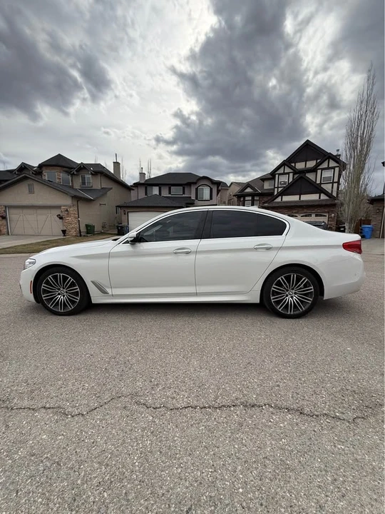 2017 BMW 5 Series - Image 12 of 17