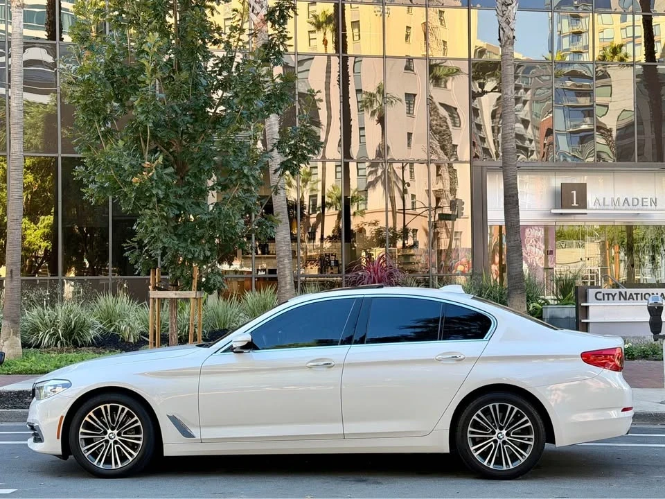 2017 BMW G30 5 Series Sedan - Image 7 of 17