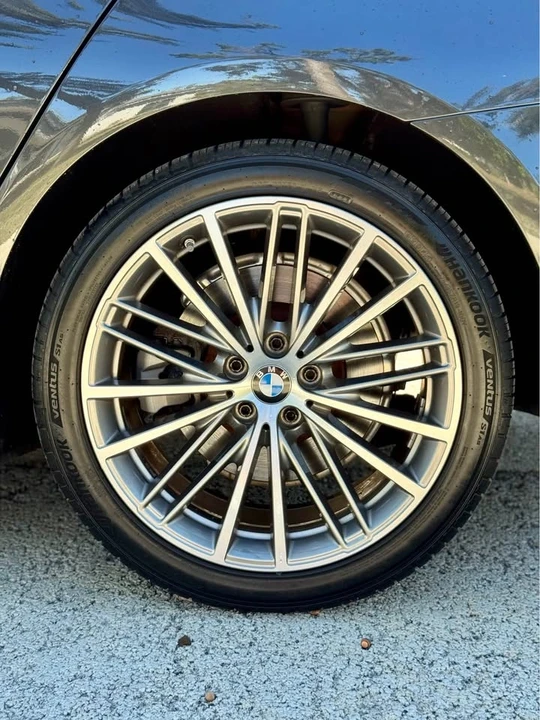 2017 BMW G30 5 Series Sedan - Image 7 of 19
