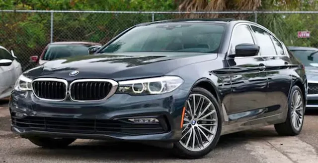 2017 BMW 5 Series 530i Sedan