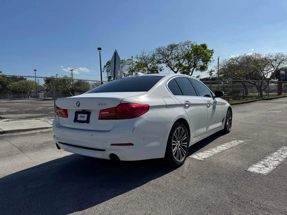 2017 BMW G30 5 Series Sedan - Image 4 of 12