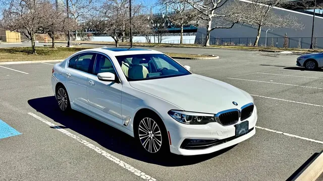 2017 BMW 530i xDrive Sedan