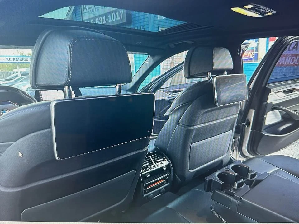 2017 BMW G30 5 Series Sedan - Image 6 of 7