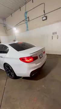 2017 BMW 540i xDrive Sedan