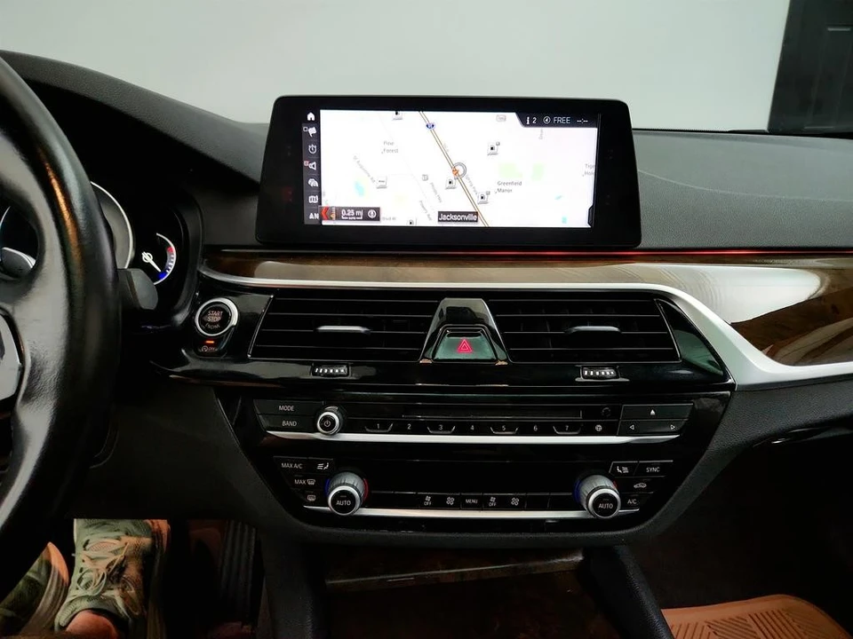 2017 BMW 5 Series - Image 20 of 21